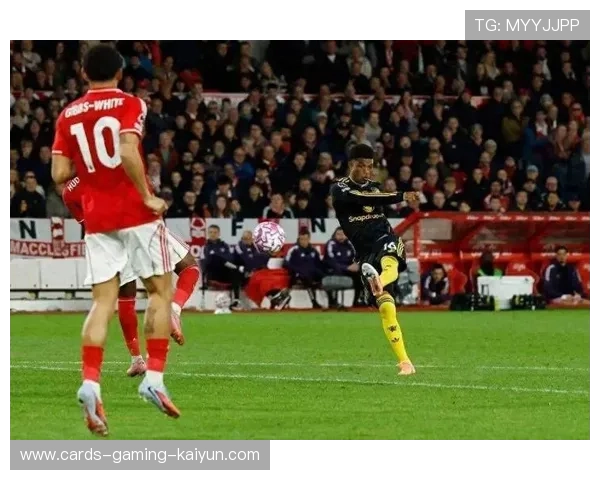 英超阿森纳内外线联合上演好戏，积分再攀升