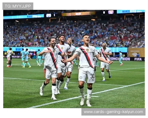 曼城的中前场默契配合压制住对手，胜利顺理成章