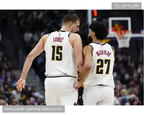 穆雷精准三分命中，掘金再度扩大差距